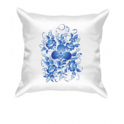 Подушка с голубым цветочным орнаментом