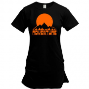 Подовжена футболка з горами "Adventure"