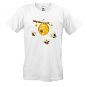 Футболка с пчелиным ульем и пчелами