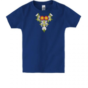 Дитяча футболка зі стилізованим букетиком квітів (Вишивка)